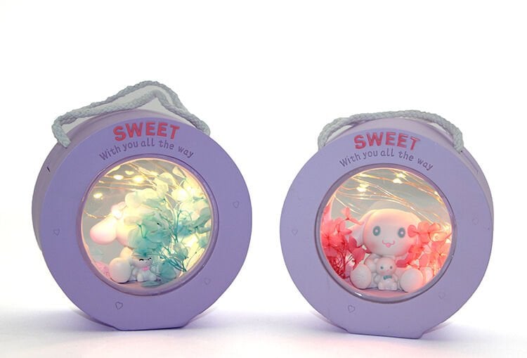 Polyester Hello Kitty Cinnamoroll Masa Üstü Lamba Şık Tasarımlı Fonksiyonel Ürün