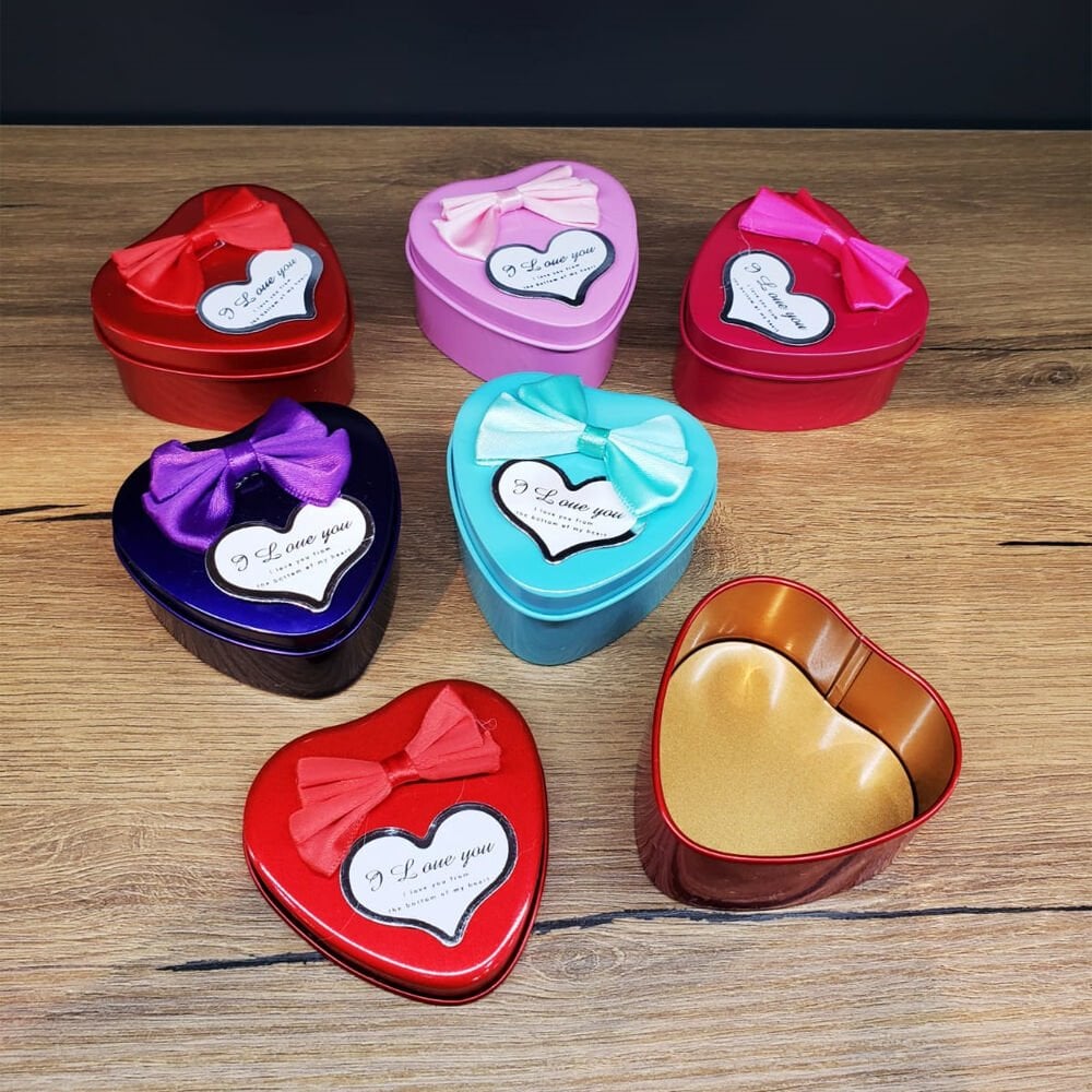 Kalpli Metal Kutu Şık Tasarımlı Fonksiyonel Ürün