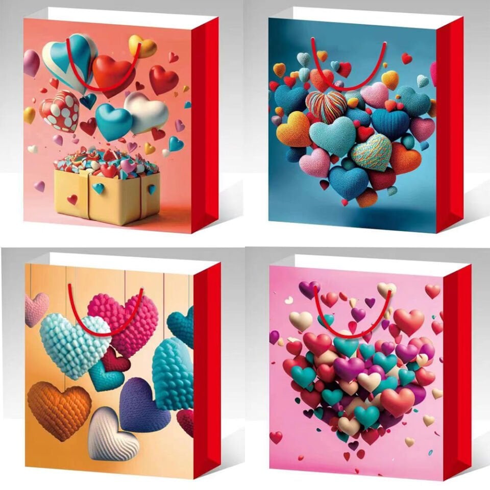 Küçük Boy Kalp Desenli Karton Çanta Şık Tasarımlı Fonksiyonel Ürün