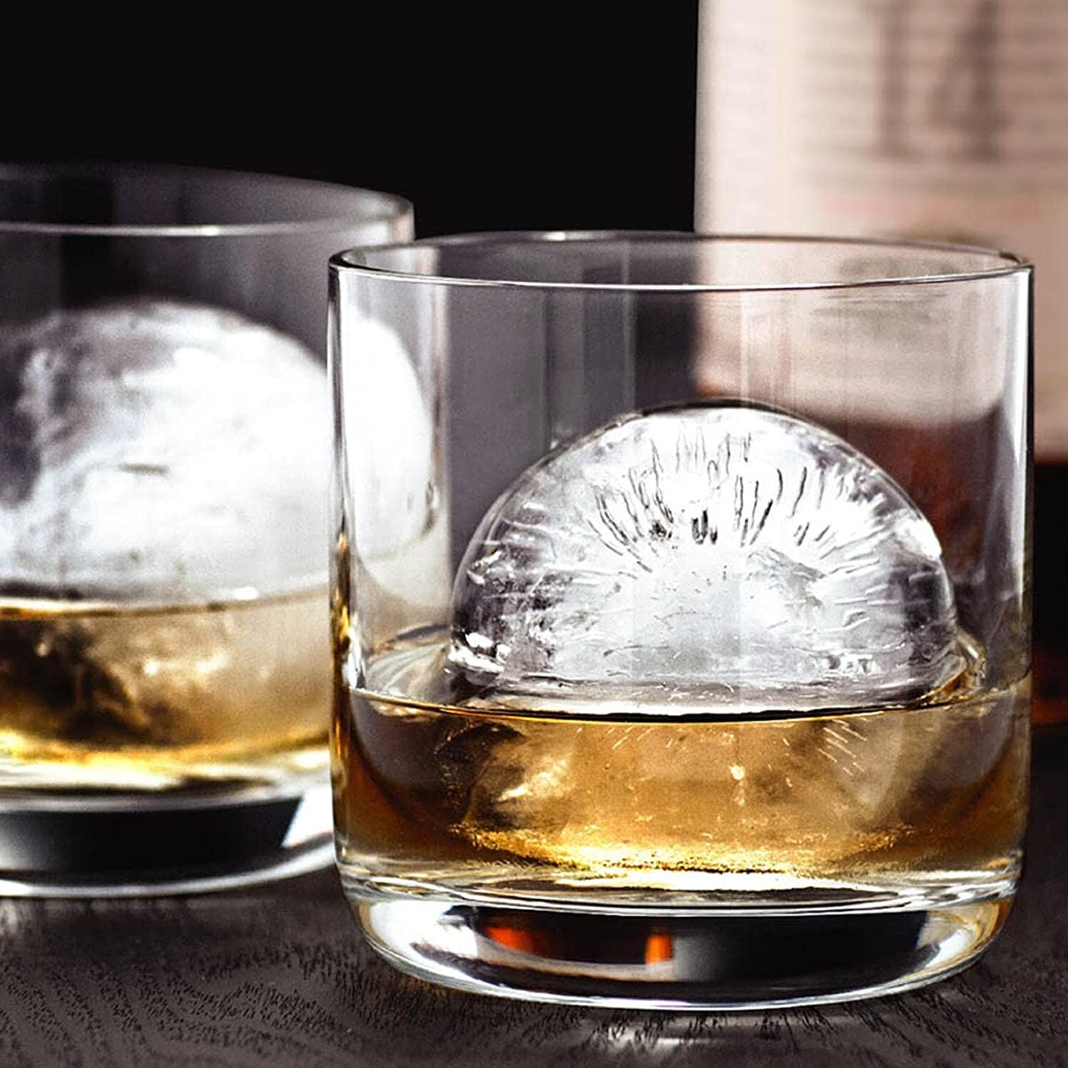 Küre Şeklinde Buz Yapma Kalıbı Şık Tasarımlı Fonksiyonel Ürün