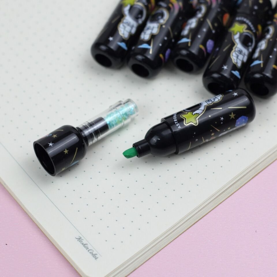 Astronot Fosforlu Kalem Seti Şık Tasarımlı Fonksiyonel Ürün