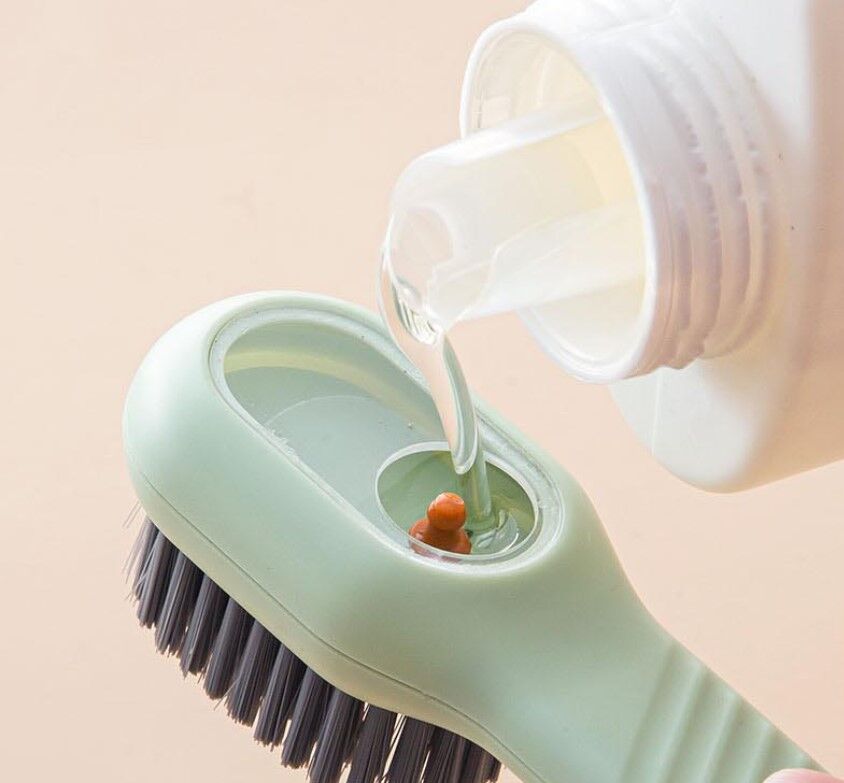Hazneli Temizlik Fırçası Şık Tasarımlı Fonksiyonel Ürün