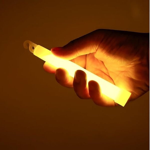 Turuncu Renk Karanlıkta Yanan Asılabilir Glow Stick Lamba 1 Adet Çok Fonksiyonel Ürün