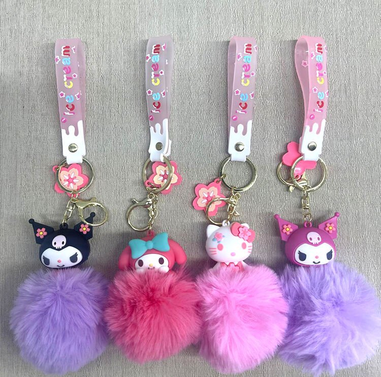Ponponlu Kuromi Ve Hello Kitty Karışık Anahtarlık Şık Tasarımlı Fonksiyonel Ürün