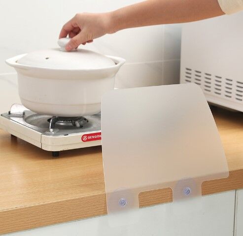 Lavabo ve Ocak Sıçrama Önleyici Vantuzlu Kalkan Şık Tasarımlı Fonksiyonel Ürün