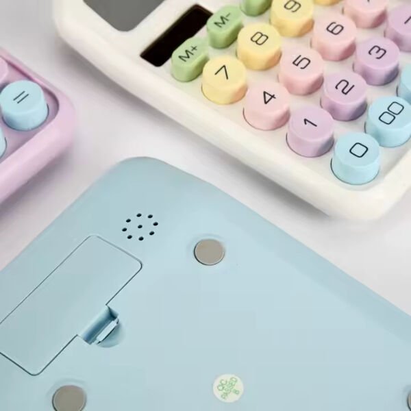 Renkli Hesap Makinesi Şık Tasarımlı Fonksiyonel Ürün