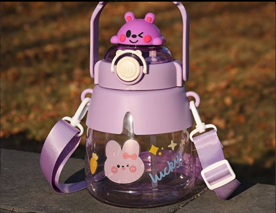 Sevimli Hayvanlar Su Matarası Şık Tasarımlı Fonksiyonel Ürün