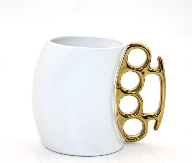 Porselen Muşta Tasarımlı Kupa Bardak Beyaz Renk Şık Tasarımlı Fonksiyonel Ürün