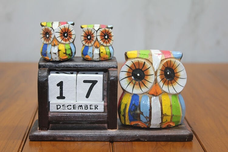 Ahşap Baykuş Takvim Model 2 Şık Tasarımlı Fonksiyonel Ürün