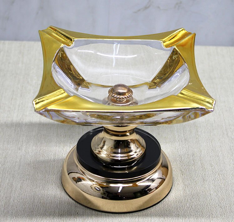 Metal Ayaklı Cam Küllük Model 3 Çok Fonksiyonel Ürün