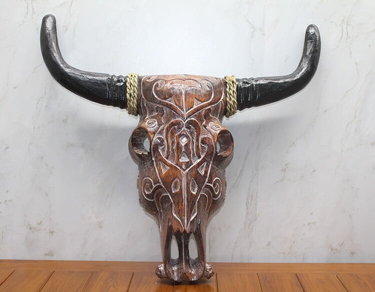 Ahşap Duvara Asmalı Bufalo Kafası Şık Tasarımlı Fonksiyonel Ürün