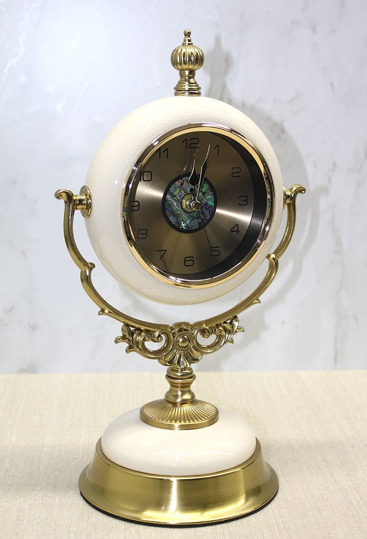 Metal Masa Üstü Saat Şık Tasarımlı Fonksiyonel Ürün