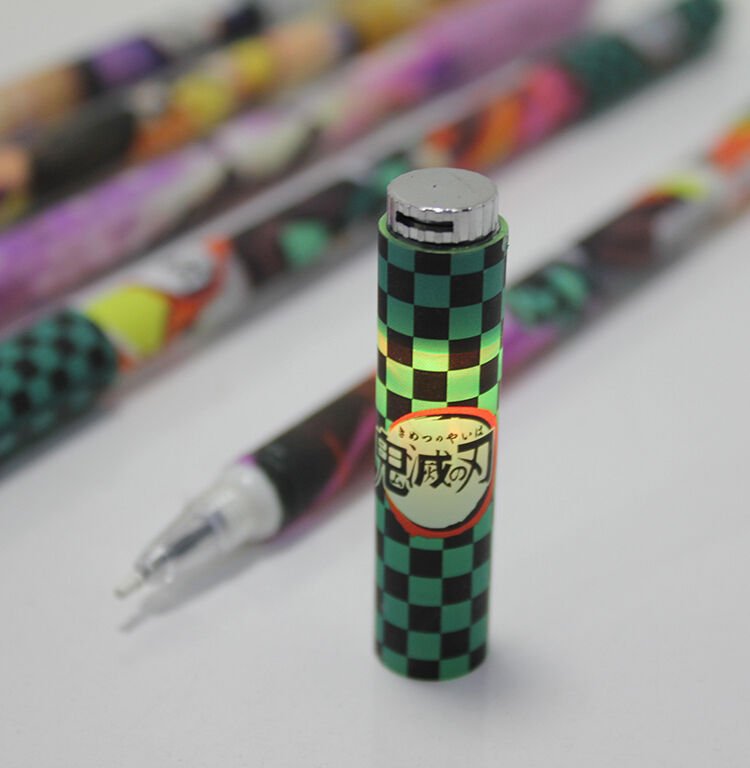 Anime Figür Tükenmez Kalem Ledli Şık Tasarımlı Fonksiyonel Ürün