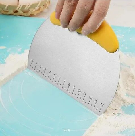 Paslanmaz Çelik Hamur Kesme ve Şekillendirme Spatulası Şık Tasarımlı Fonksiyonel Ürün