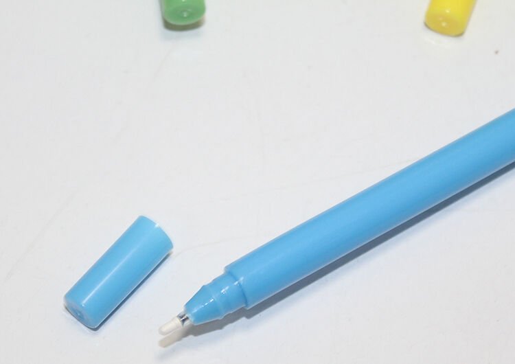 Anime Yelpazeli Tükenmez Kalem Şık Tasarımlı Fonksiyonel Ürün