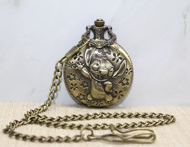 Stitch Tasarımlı Köstekli Saat Şık Tasarımlı Fonksiyonel Ürün