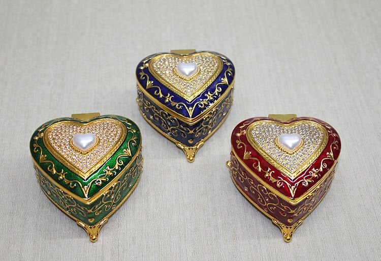 Swarovski Taşlı Kutu Model 2 Şık Tasarımlı Fonksiyonel Ürün