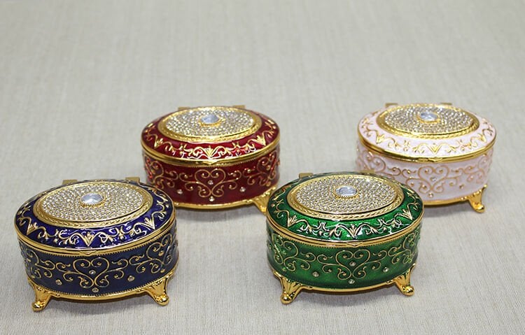 Swarovski Taşlı Kutu Model 4 Şık Tasarımlı Fonksiyonel Ürün