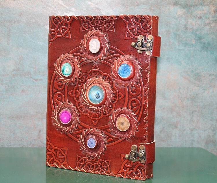 Taşlı Deri Defter Model 12 Şık Tasarımlı Fonksiyonel Ürün