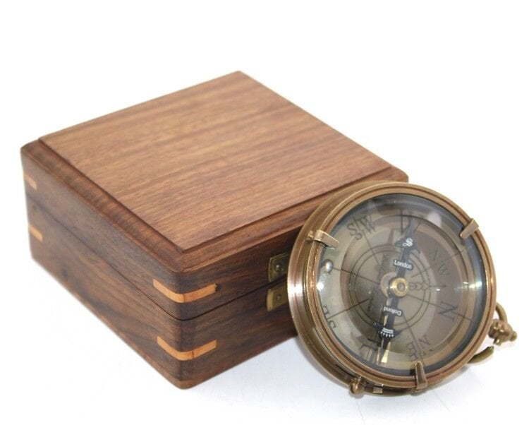 Ahşap Kutulu Pusula Model 9 Şık Tasarımlı Fonksiyonel Ürün