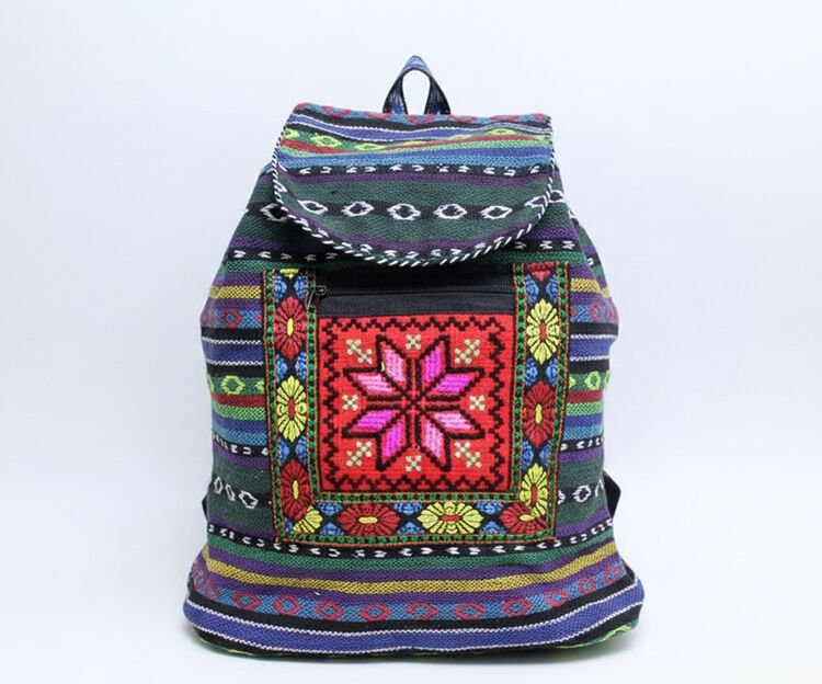 Kilim Desenli Sırt Çantası Çok Fonksiyonel Ürün