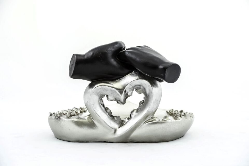 Özel Tasarım Kalpli Polyester Sunum Tepsisi Şık Tasarımlı Fonksiyonel Ürün