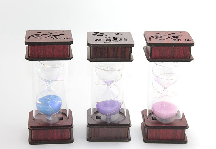 Ahşap Ledli Kum Saati Model 1 Şık Tasarımlı Fonksiyonel Ürün