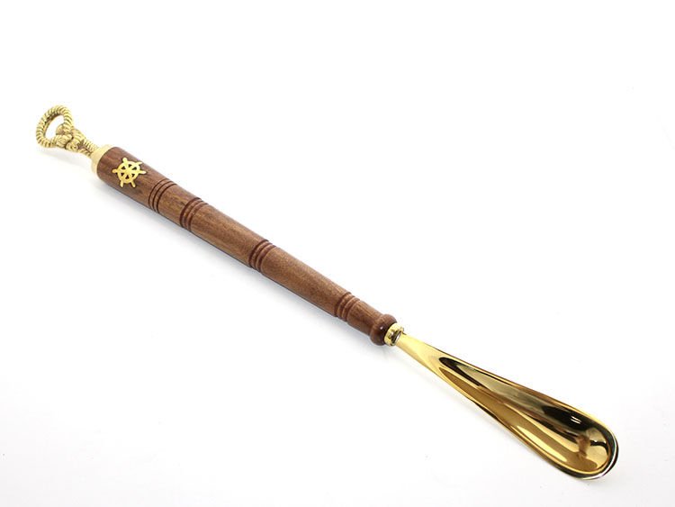 Pirinç Çapalı Ve Dümenli Kerata Şık Tasarımlı Fonksiyonel Ürün