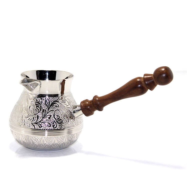 Pirinç Cezve 4'' inç Model 1 Şık Tasarımlı Fonksiyonel Ürün