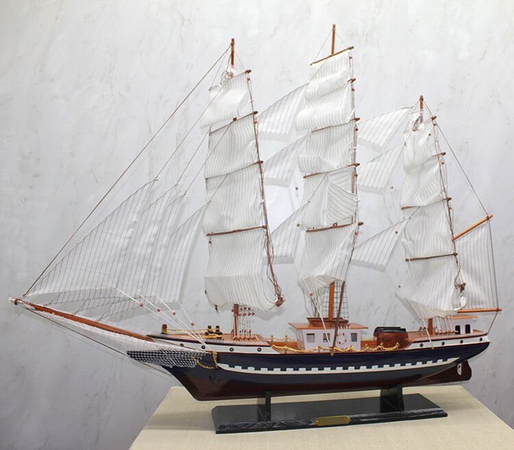 Ahşap Yelken Gemi Model 4 Şık Tasarımlı Fonksiyonel Ürün