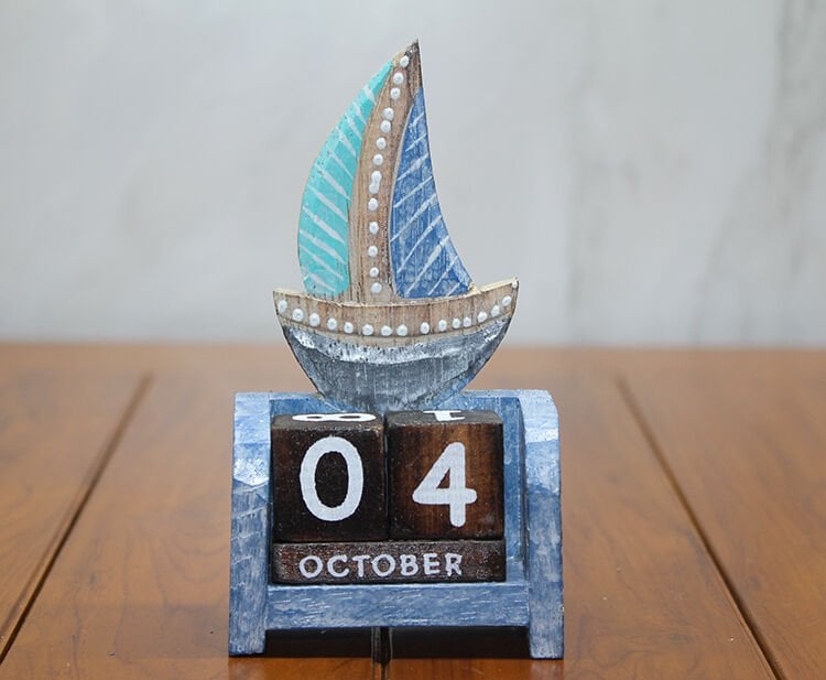 Ahşap Yelken Takvim Şık Tasarımlı Fonksiyonel Ürün