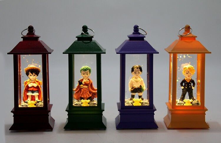 Anime One Piece Figürlü Işıklı Kar Küresi Şık Tasarımlı Fonksiyonel Ürün