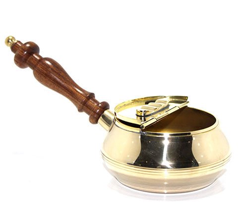 Pirinç Kapaklı Küllük Model 1 Şık Tasarımlı Fonksiyonel Ürün