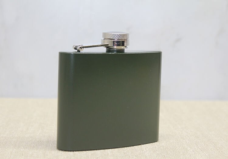 Tekli Haki 5 Oz Matara Şık Tasarımlı Fonksiyonel Ürün