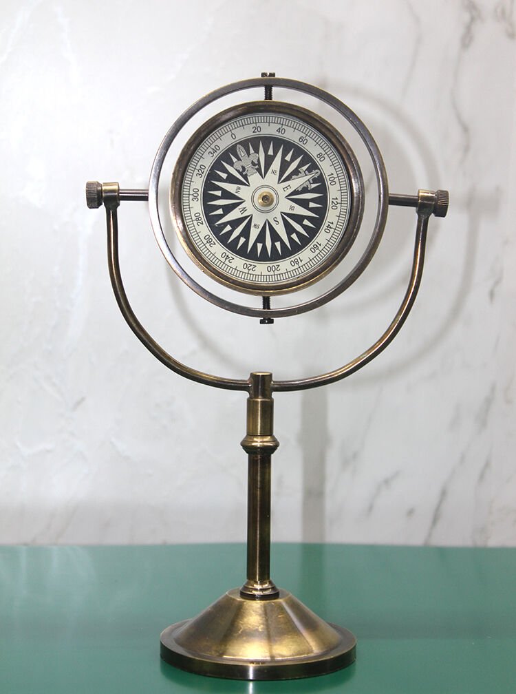 Pirinç Masa Üstü Pusula Model 4 Şık Tasarımlı Fonksiyonel Ürün