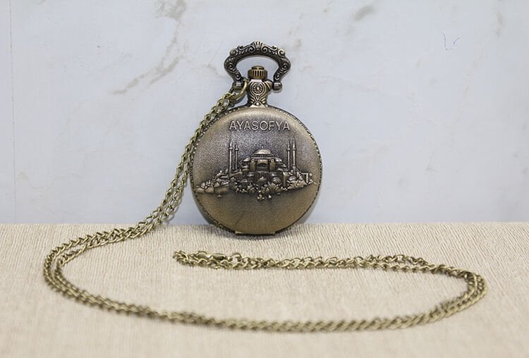 Ayasofya Tasarımlı Köstekli Saat Şık Tasarımlı Fonksiyonel Ürün