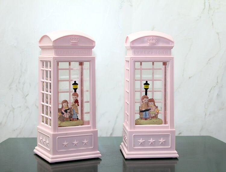 Telefon Kulübeli Kış Masalı Işıklı Müzikli Kar Küresi Şık Tasarımlı Fonksiyonel Ürün