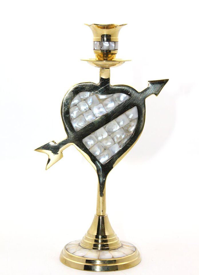 Pirinç Sedefli Tekli Şamdan Model 2 Şık Tasarımlı Fonksiyonel Ürün