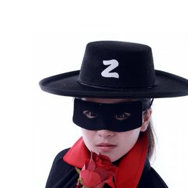 Zorro Şapkası ve Göz Maskesi Şık Tasarımlı Fonksiyonel Ürün