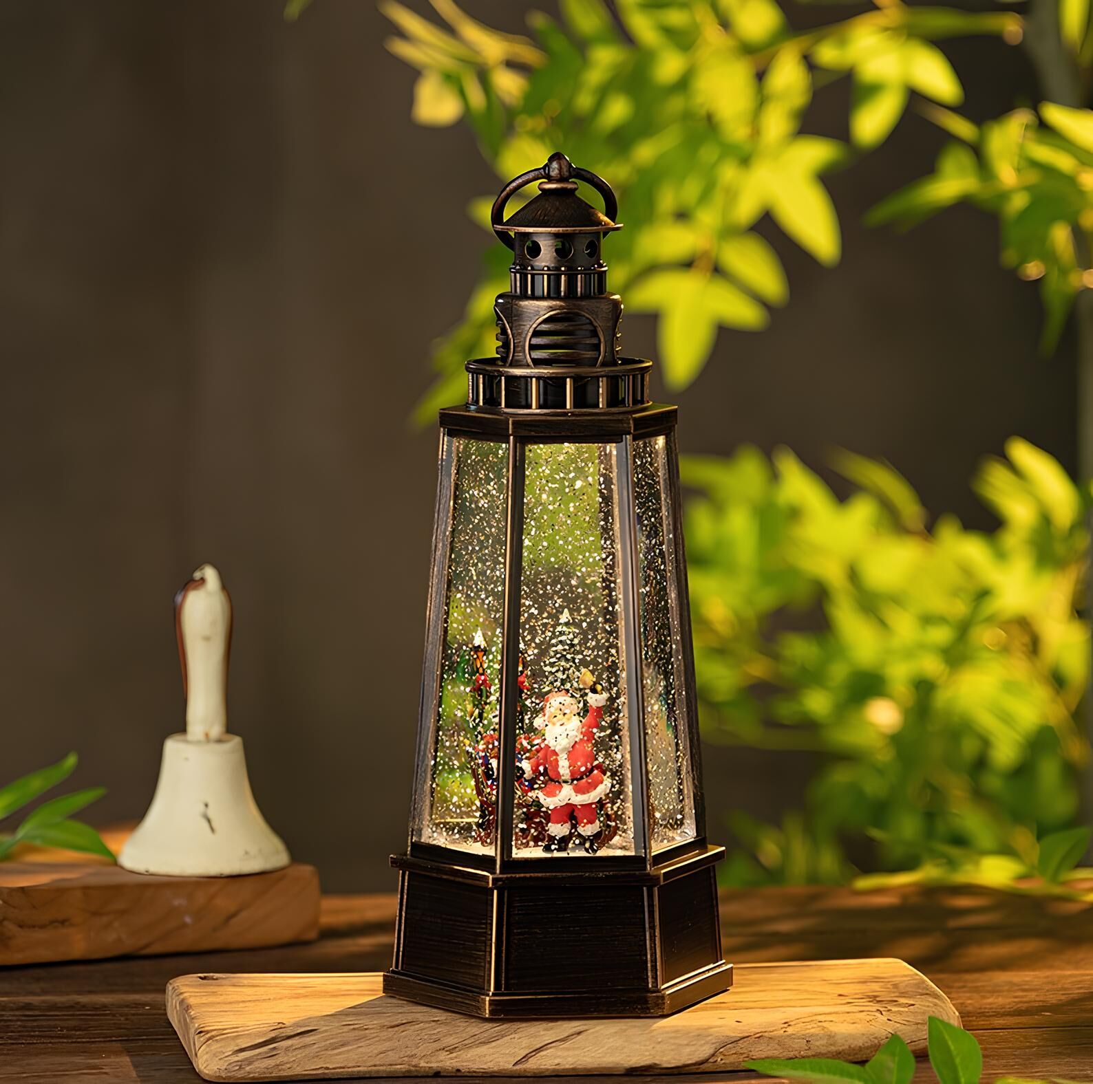 Yılbaşı Temalı Işıklı Müzikli Kar Küresi Model 5 Şık Tasarımlı Fonksiyonel Ürün