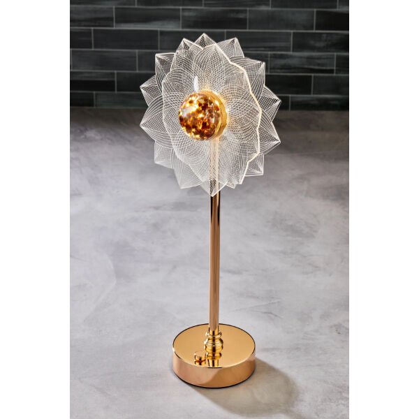 Çiçek Tasarımlı LED Masa Lambası Şık Tasarımlı Fonksiyonel Ürün