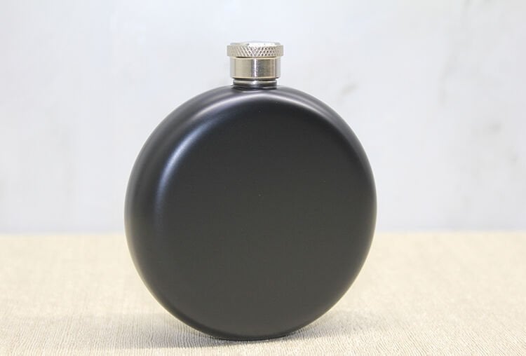 Yuvarlak Tekli Matara 5 Oz Siyah Şık Tasarımlı Fonksiyonel Ürün