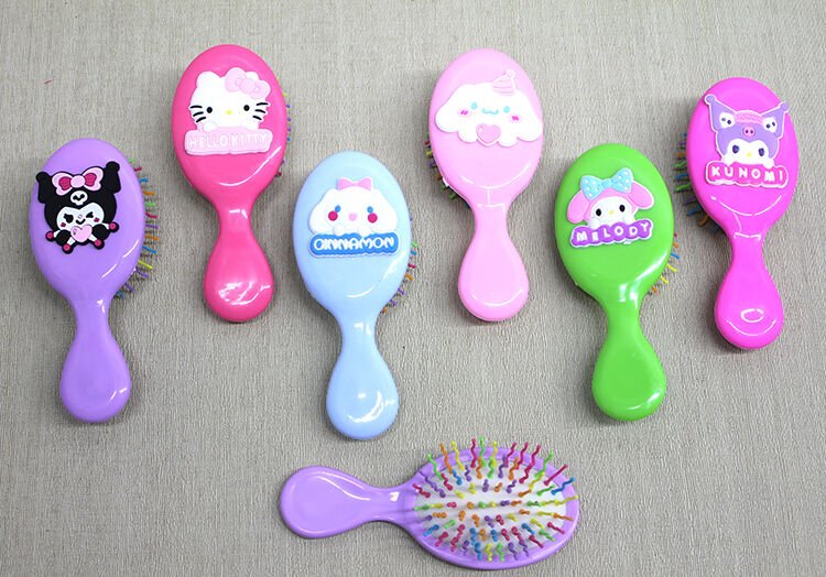 Kuromi, Hello Kitty, Cinnamon, My Melody Saç Tarağı Şık Tasarımlı Fonksiyonel Ürün