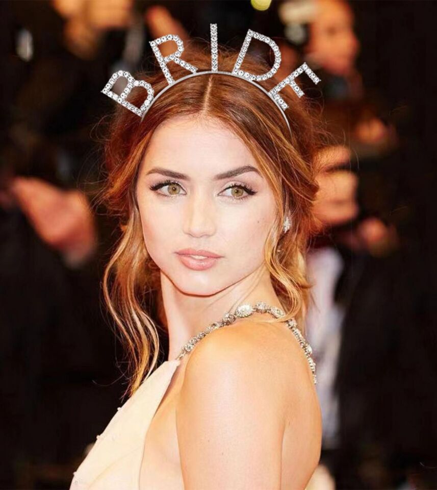 Bekarlığa Veda Kristal Taşlı Gümüş Bride Tacı Şık Tasarımlı Fonksiyonel Ürün