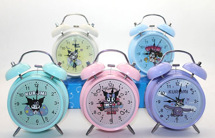 Kuromi, Hello Kitty, Mickey Mouse Masa Üstü Çalar Saat Şık Tasarımlı Fonksiyonel Ürün