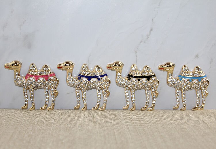 Swarovski Taşlı Magnet Model 5 Şık Tasarımlı Fonksiyonel Ürün