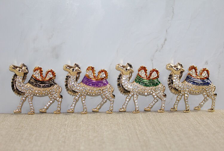 Swarovski Taşlı Magnet Model 6 Şık Tasarımlı Fonksiyonel Ürün