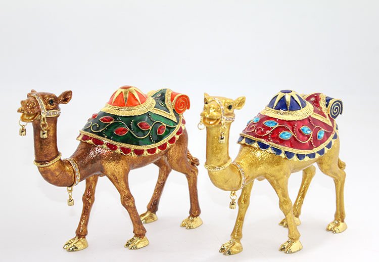 Swarovski Taşlı Tekli Deve Figürü Model 10 Şık Tasarımlı Fonksiyonel Ürün