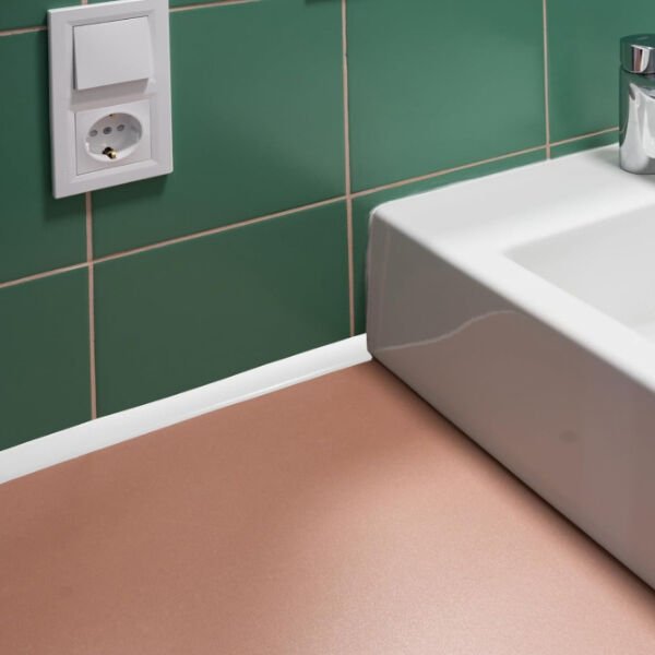 Kendinden Yapışkanlı Su Bariyeri 2 Metre Şık Tasarımlı Fonksiyonel Ürün