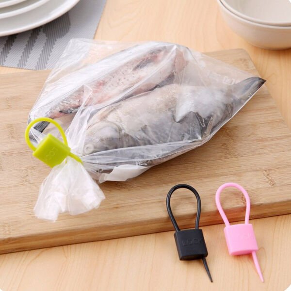 Kilit Şeklinde Silikon Kablo ve Poşet Bağlama Aparatı (3'lü Set) Şık Tasarımlı Fonksiyonel Ürün